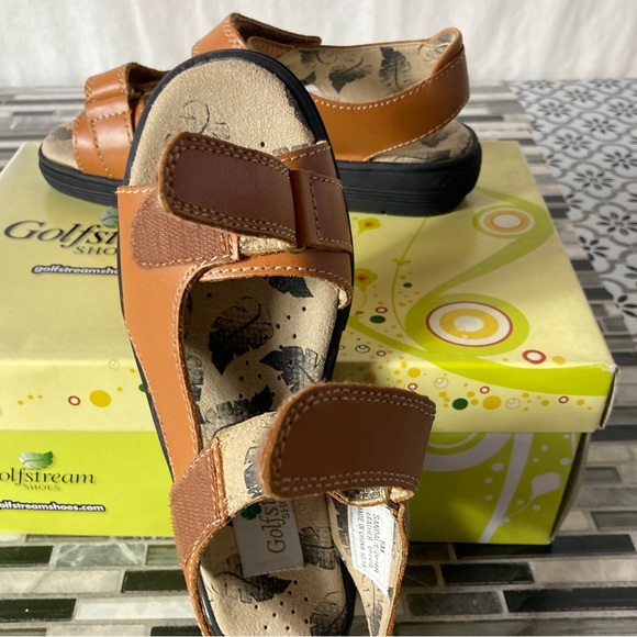 NIB..Golfstream Womens Leather Golf Sandals Size 5 - Picture 6 of 7